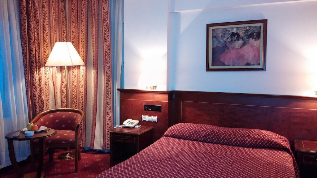 Ozilhan Hotel Ankara Bagian luar foto