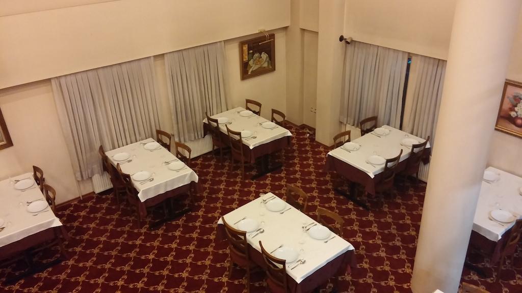 Ozilhan Hotel Ankara Bagian luar foto