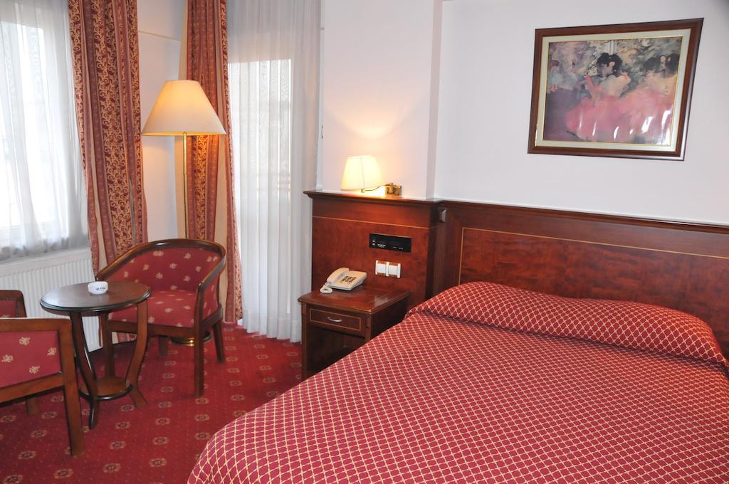 Ozilhan Hotel Ankara Ruang foto