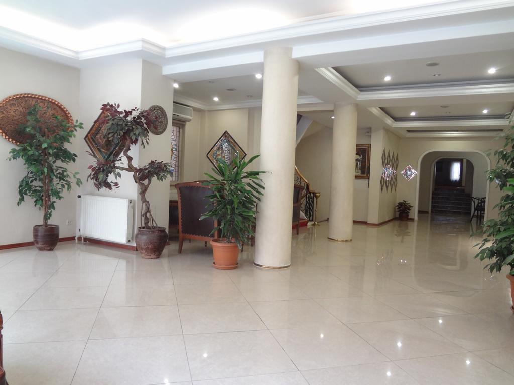 Ozilhan Hotel Ankara Bagian luar foto