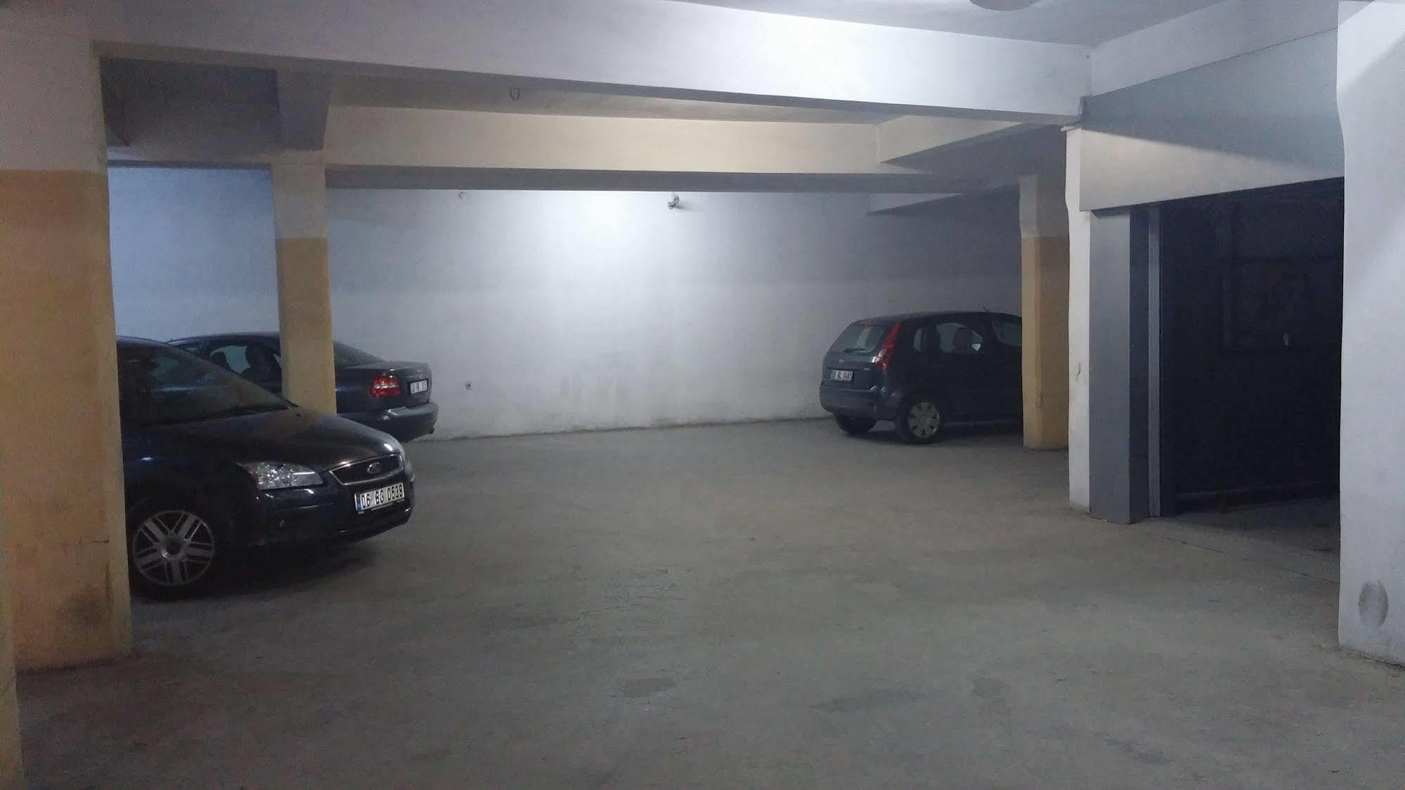 Ozilhan Hotel Ankara Bagian luar foto